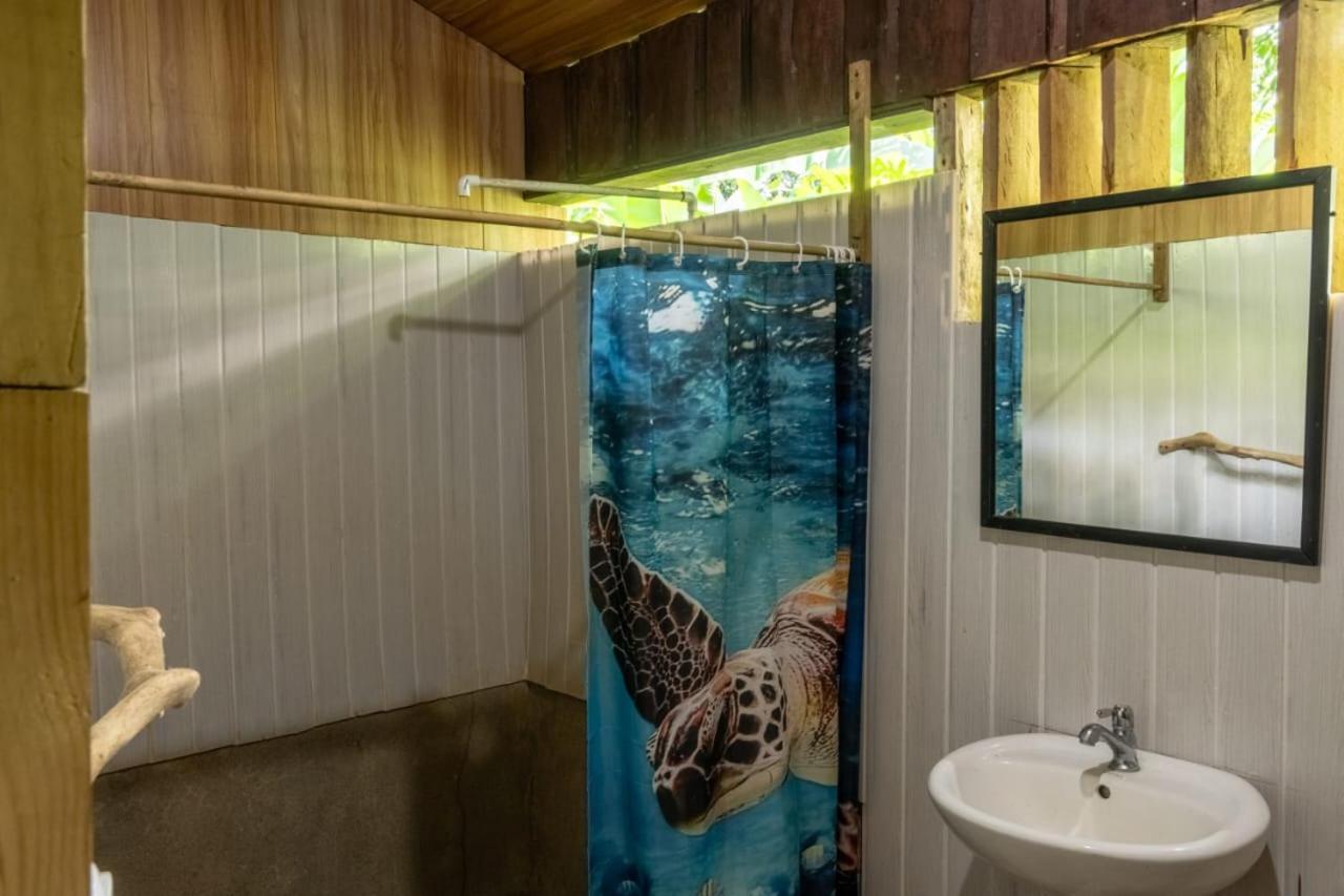 Los Paniquines Ecolodge Drake Bay Bagian luar foto